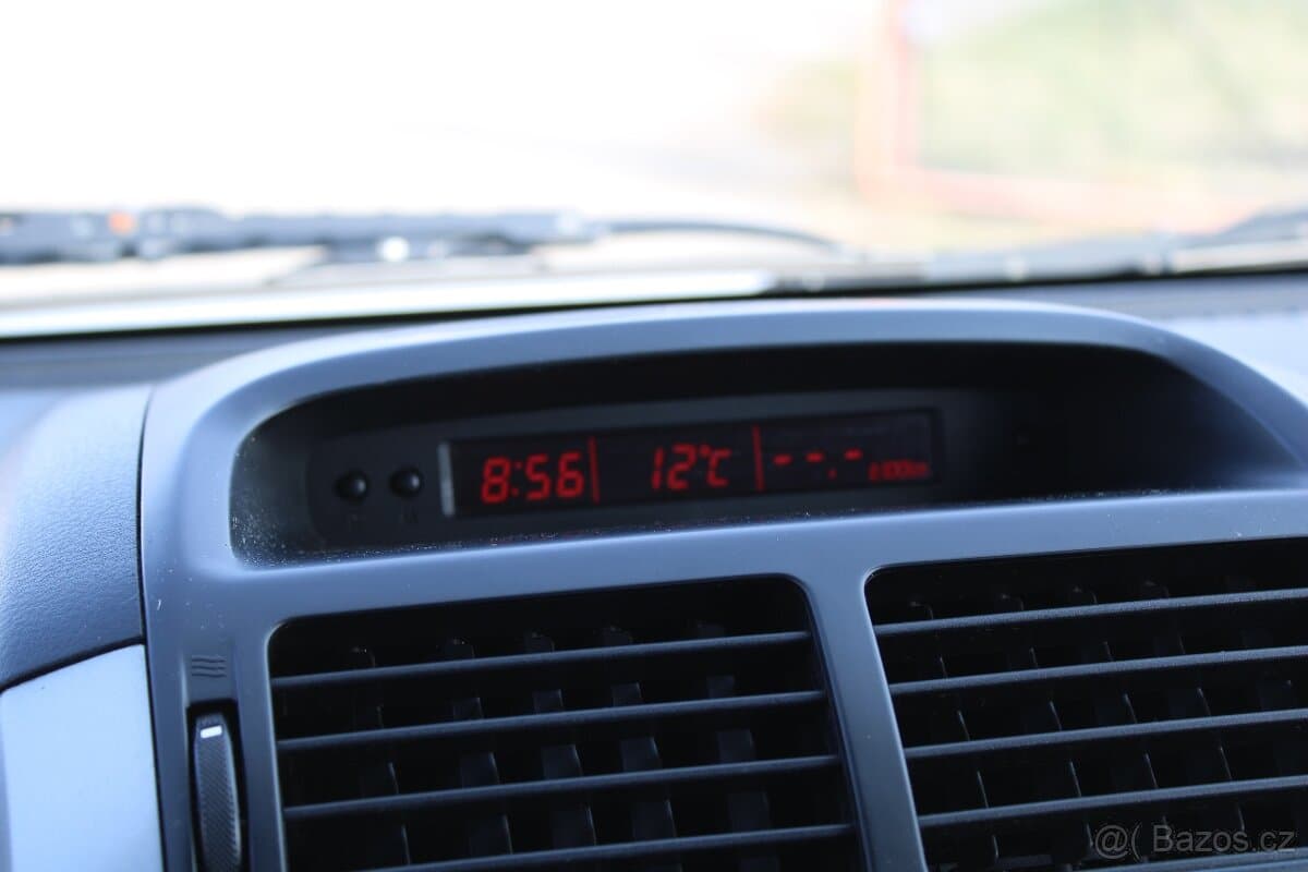 2006 Suzuki GRAND - 15