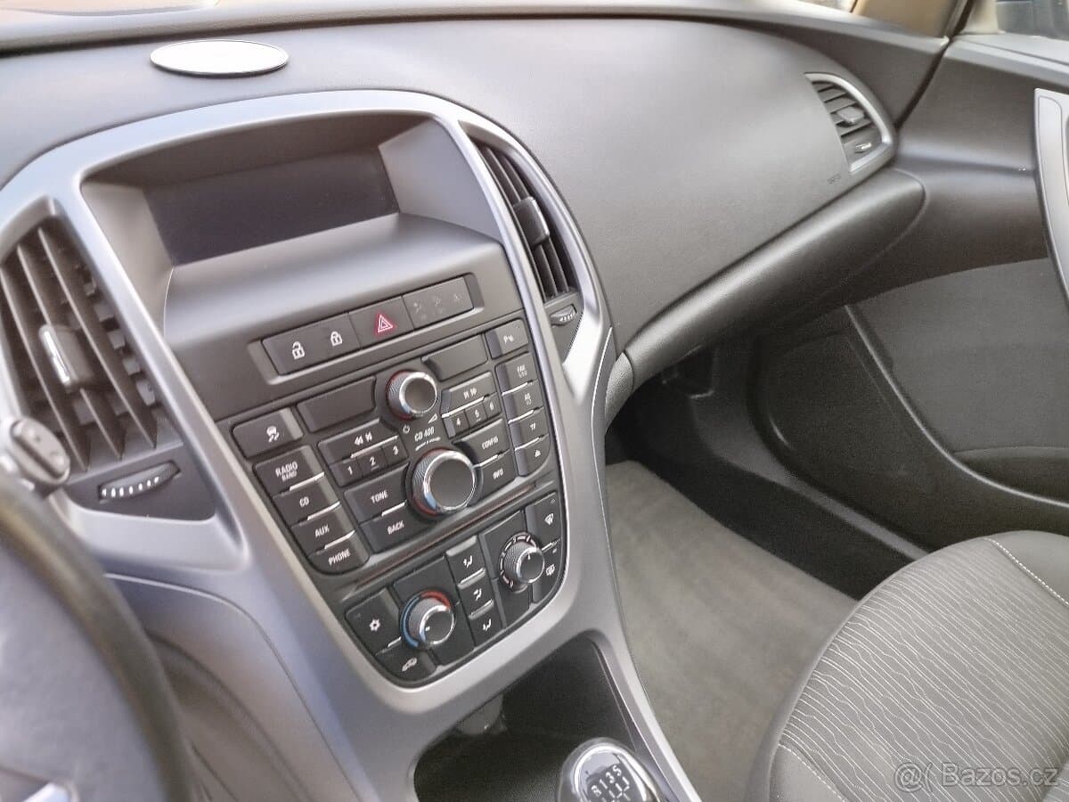 2014 Opel ASTRA - 15