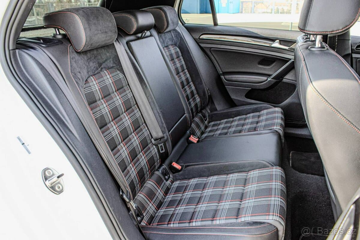 2016 Volkswagen GOLF - 15