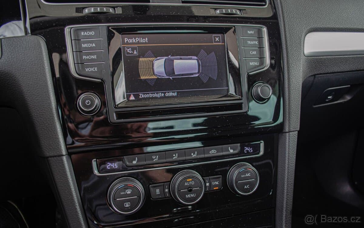 2014 Volkswagen GOLF - 15