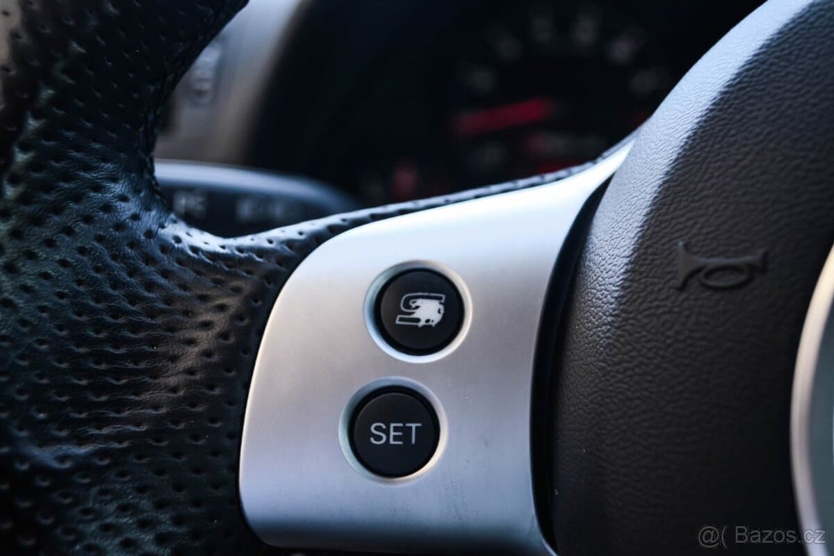 2006 Audi RS4 - 15
