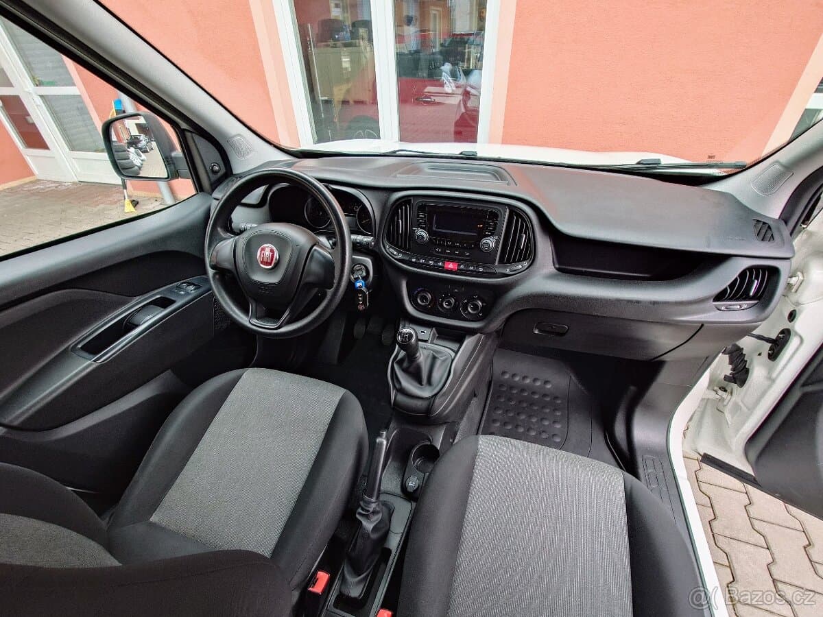 2019 Fiat DOBLO - 15
