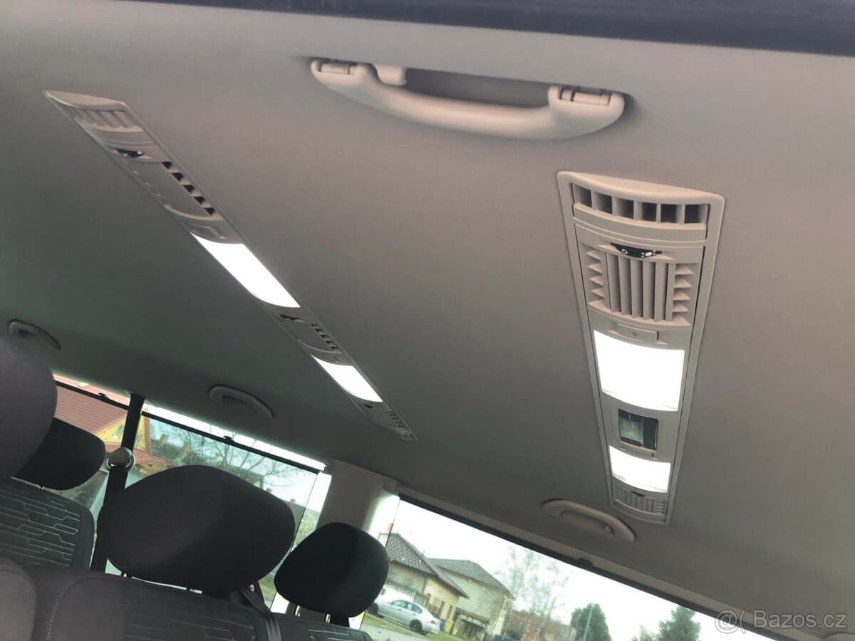 2023 Volkswagen CARAVELLE - 15
