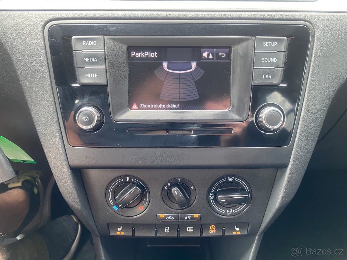 2015 Škoda RAPID - 15