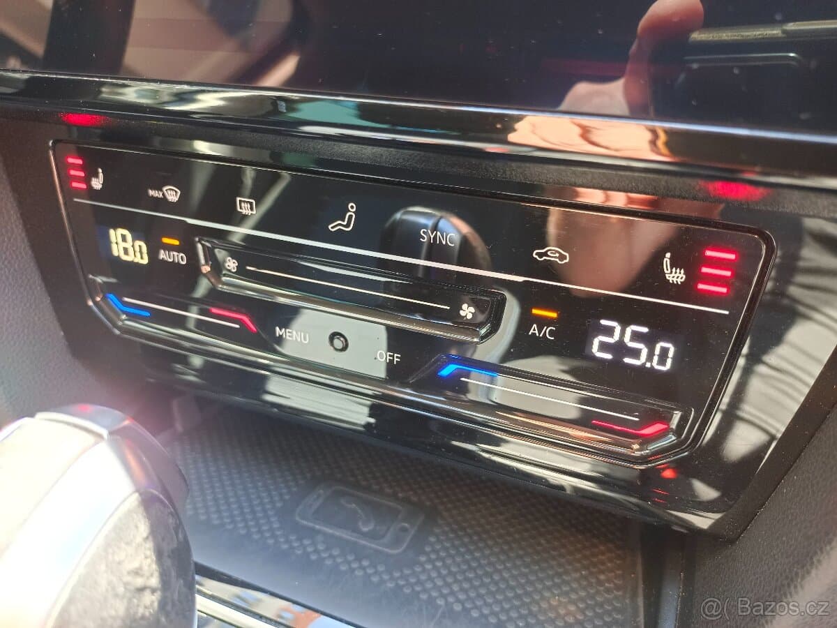 2021 Volkswagen PASSAT - 15