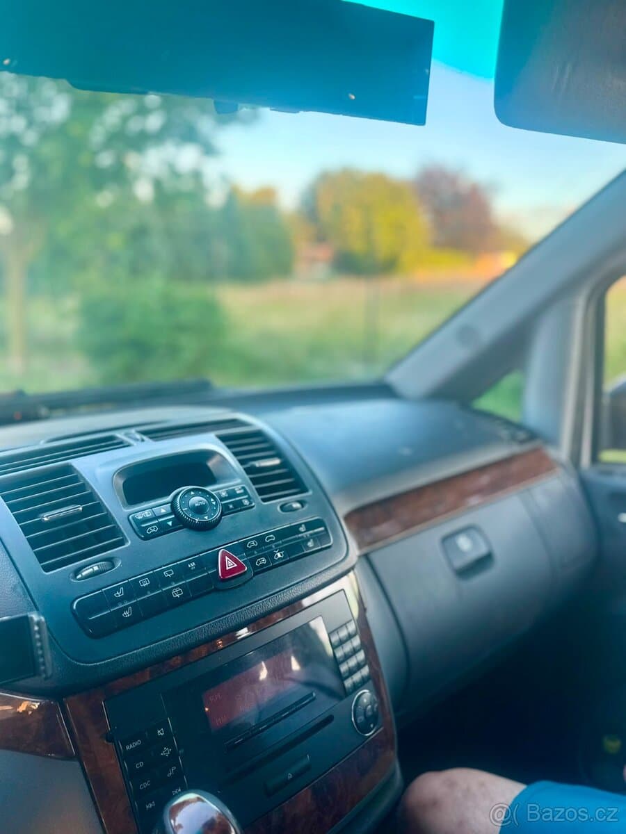 Mercedes-Benz VIANO - 15
