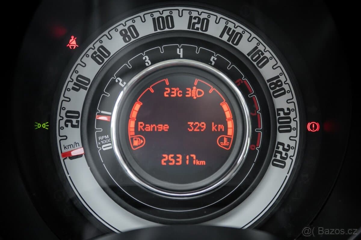 2019 Fiat 500 - 15