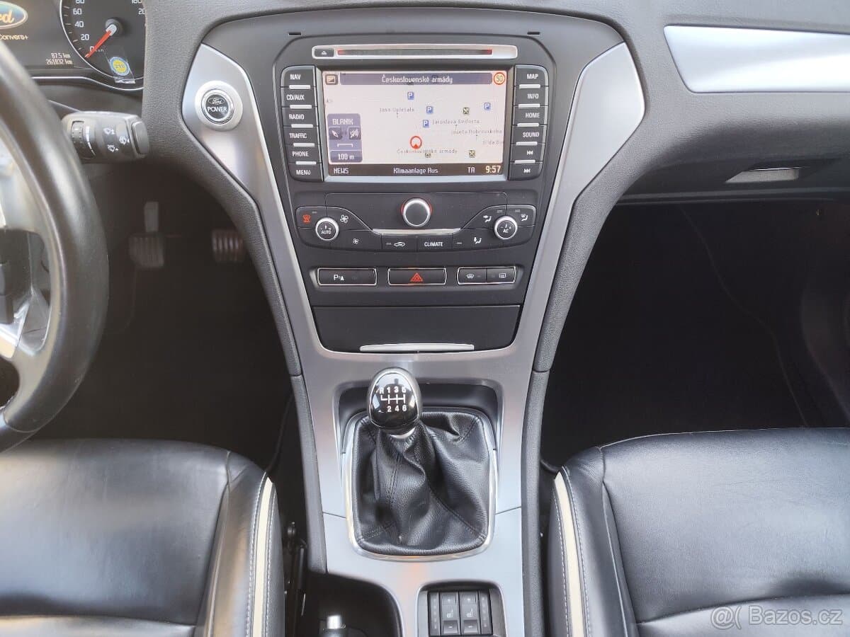 2012 Ford MONDEO - 15