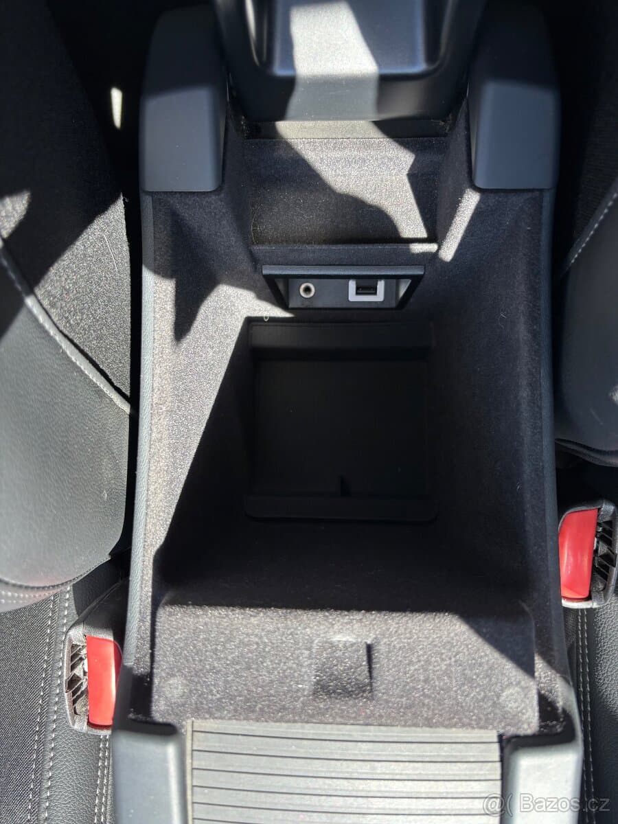 2015 Volvo XC60 - 15
