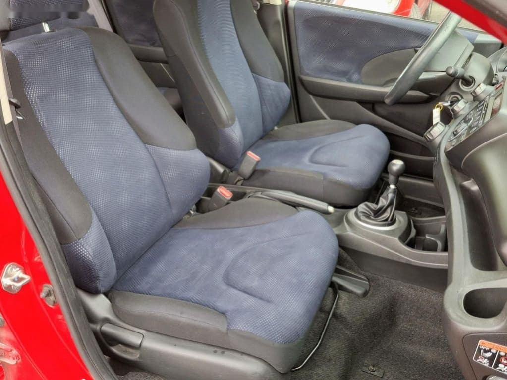 2013 Toyota YARIS - 15
