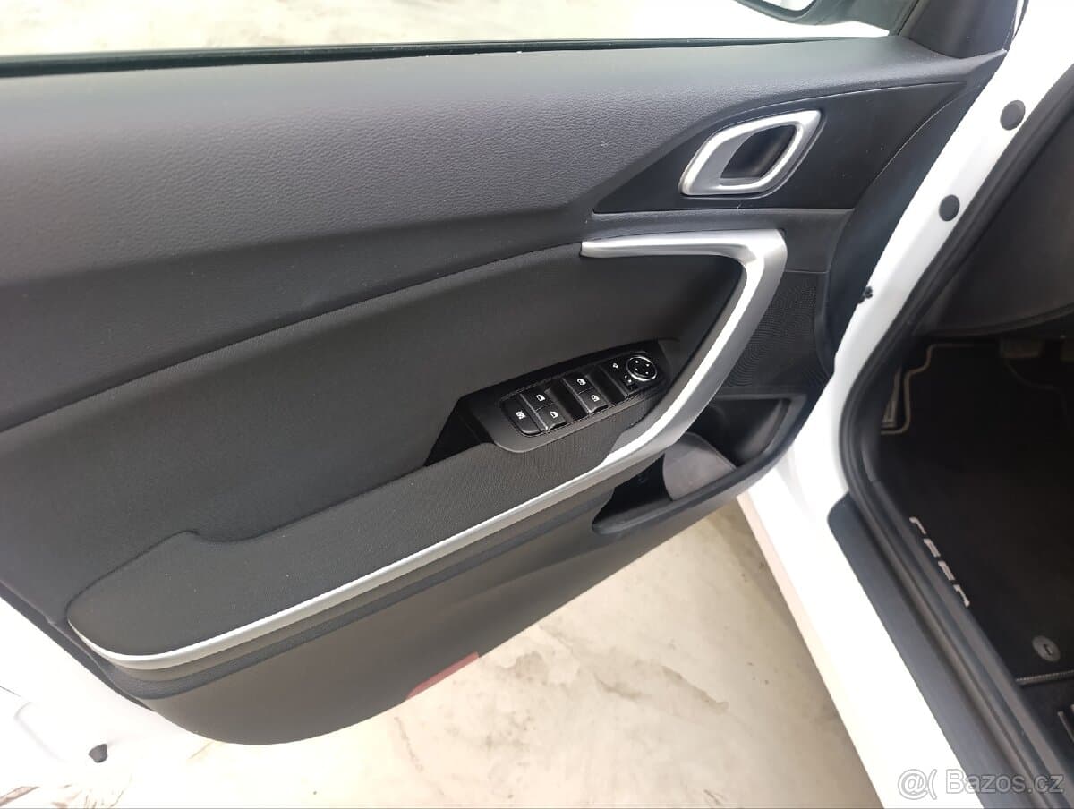 2025 Kia PROCEED - 15