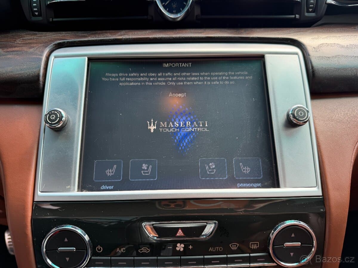 2015 Maserati QUATTROPORTE - 15
