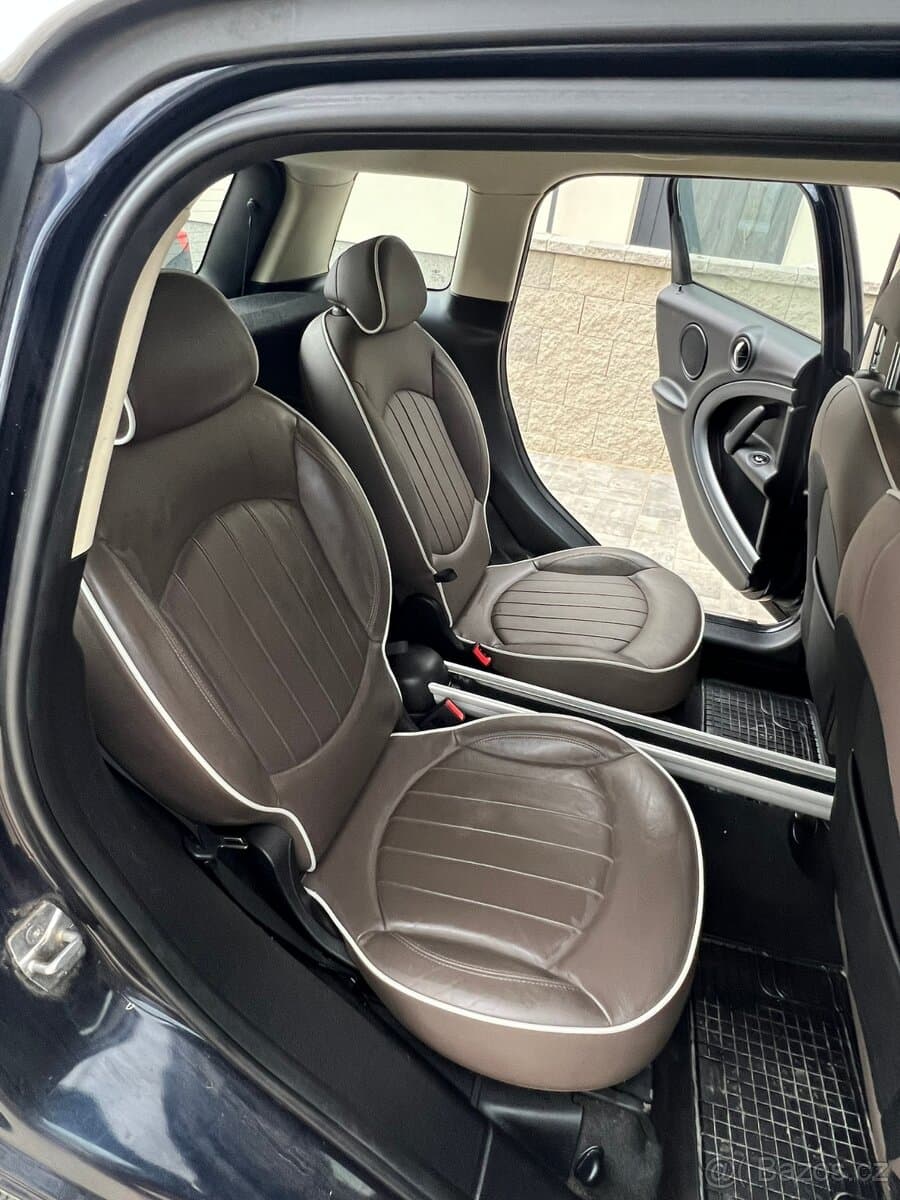 2011 Mini COUNTRYMAN - 15