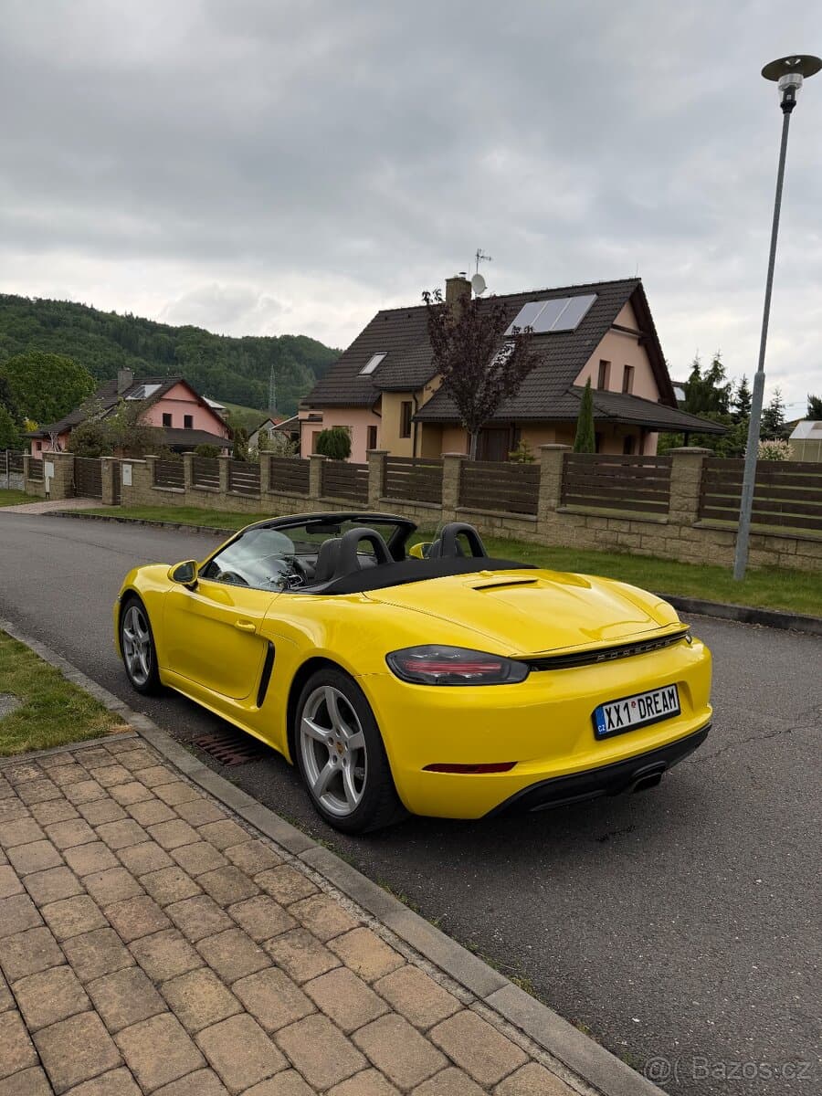 Porsche 718 - 15