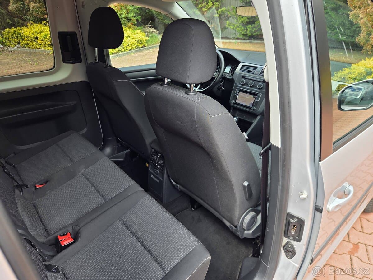 2020 Volkswagen CADDY - 15