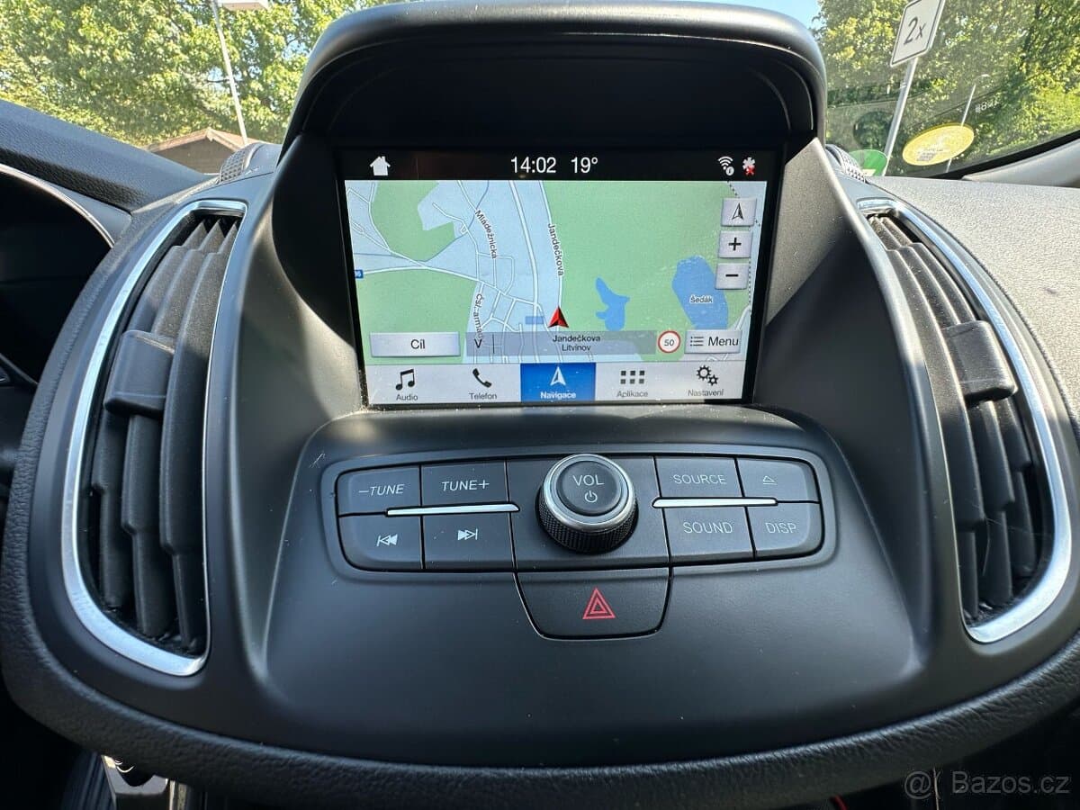 2017 Ford C-MAX - 15