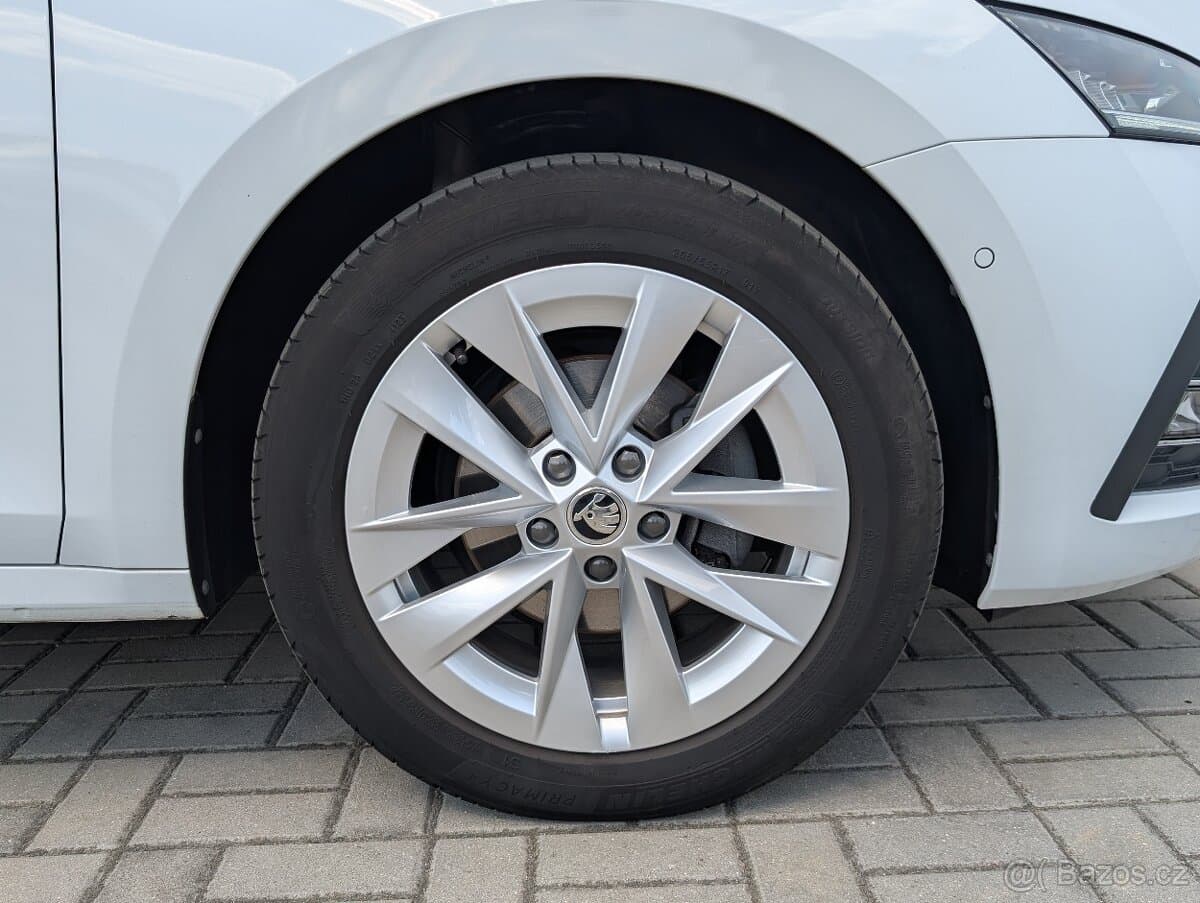 2023 Škoda OCTAVIA - 15