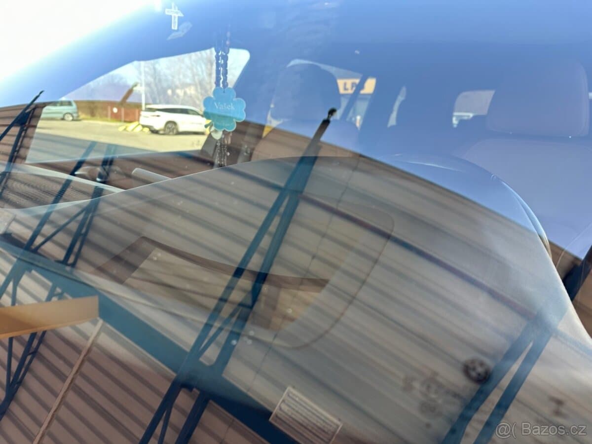 2021 BMW X7 - 15