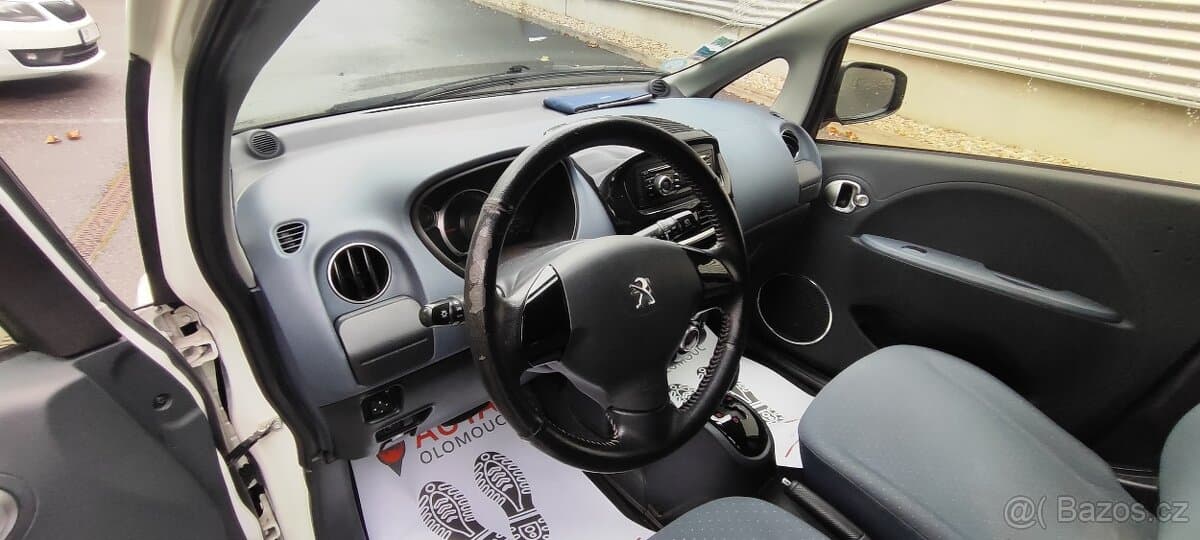 2015 Peugeot ION - 15