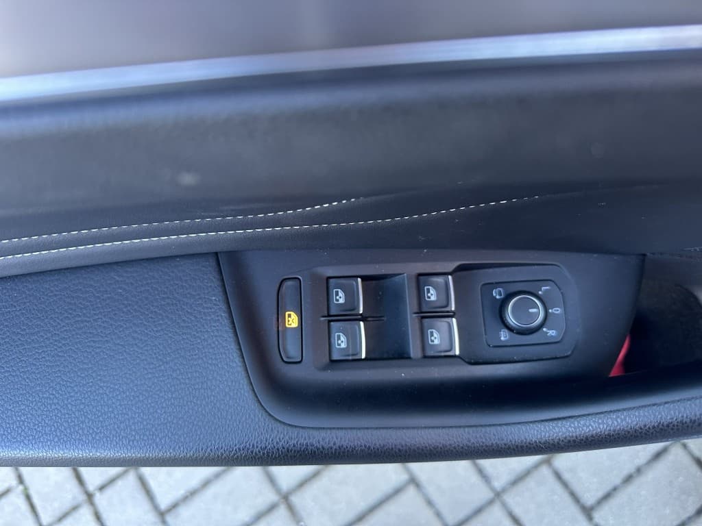 2021 Volkswagen PASSAT - 15