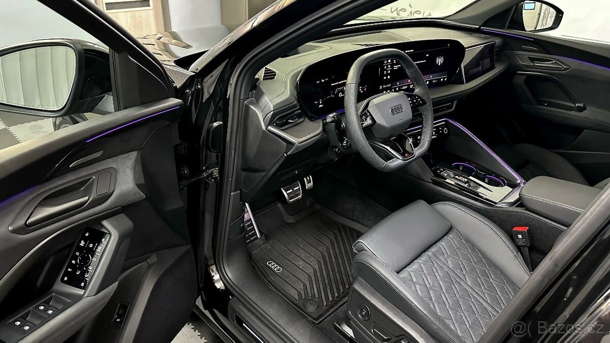 2025 Audi SQ5 - 15
