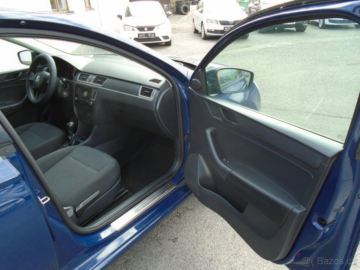 2015 Škoda RAPID - 15