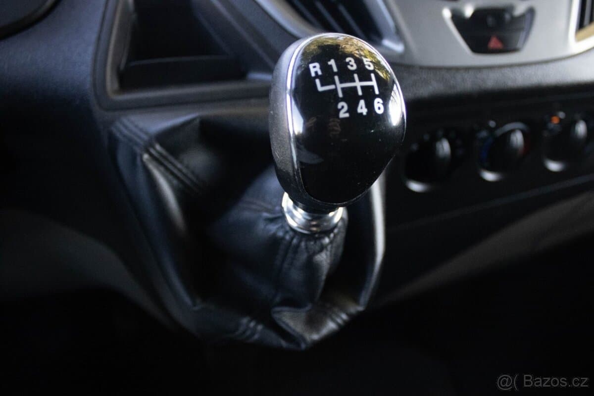 2014 Ford TOURNEO - 15