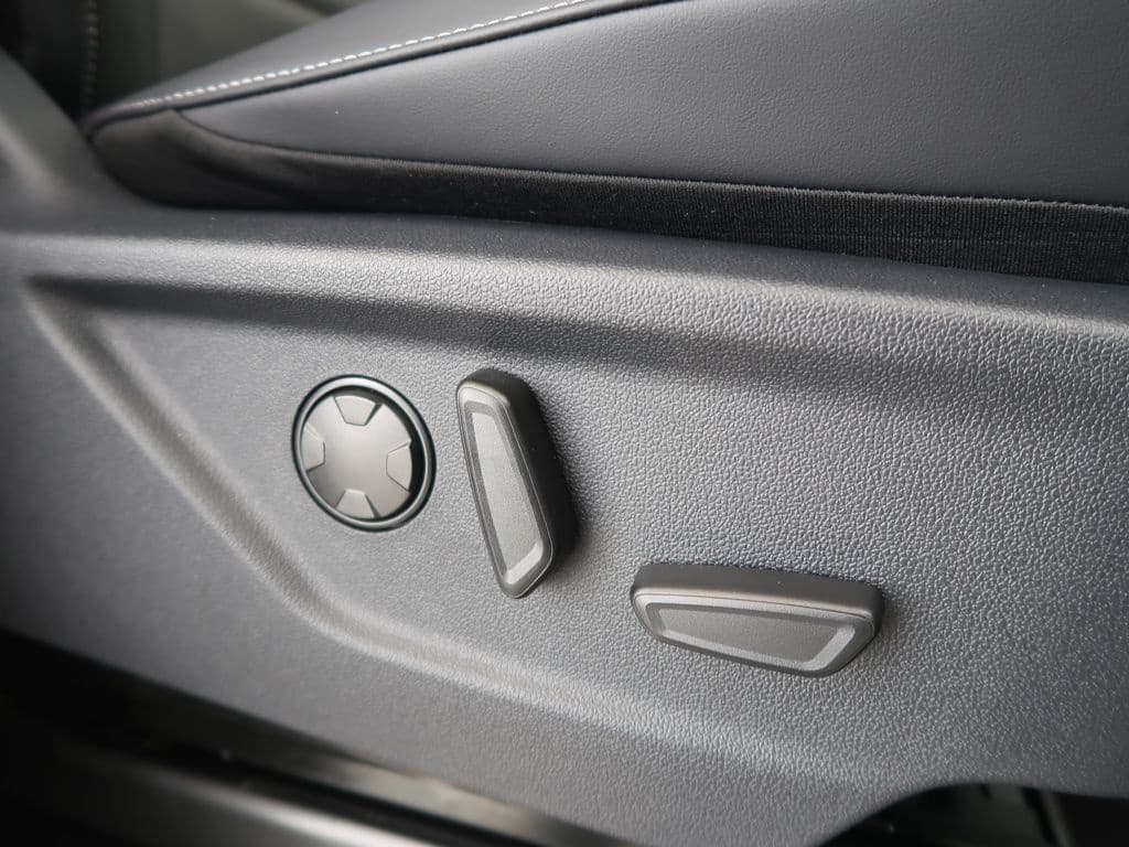 Ford TOURNEO - 15