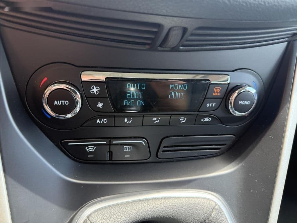2011 Ford C-MAX - 15