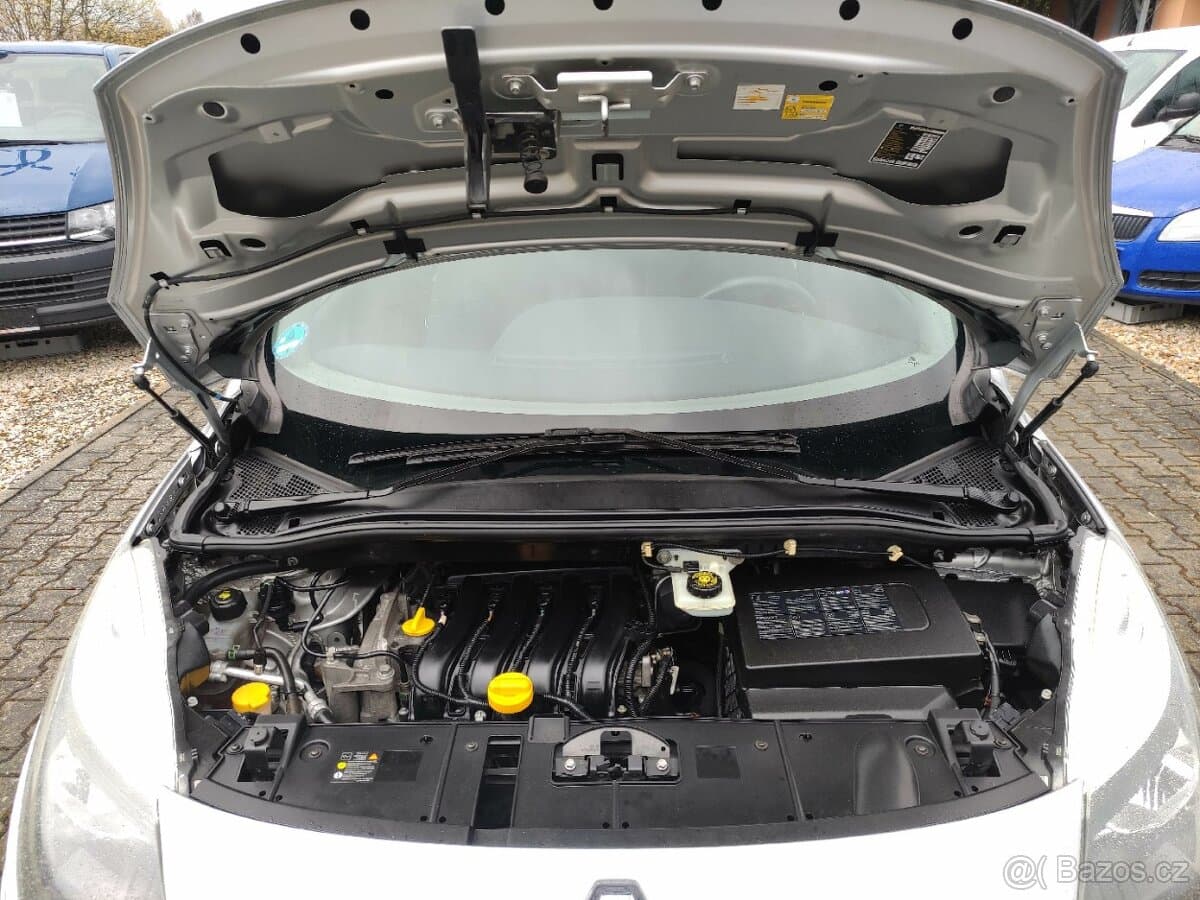 2010 Renault SCENIC - 15