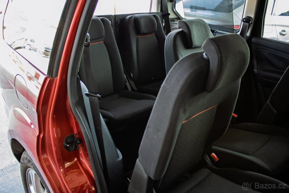 2008 Ford GALAXY - 15