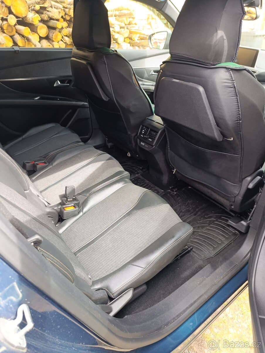 Peugeot 5008 - 15