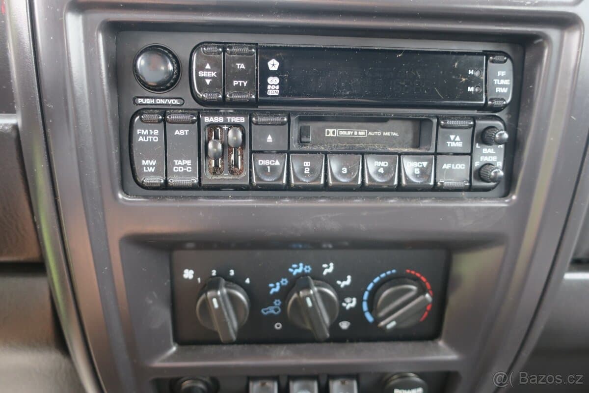 2001 Jeep CHEROKEE - 15
