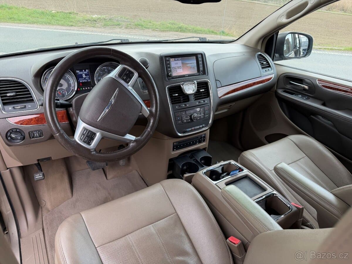 2013 Chrysler OSTATNÍ - 15