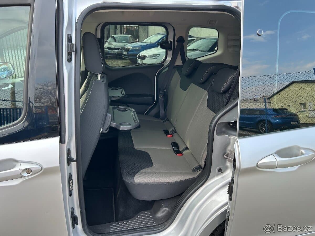 2018 Ford TOURNEO - 15