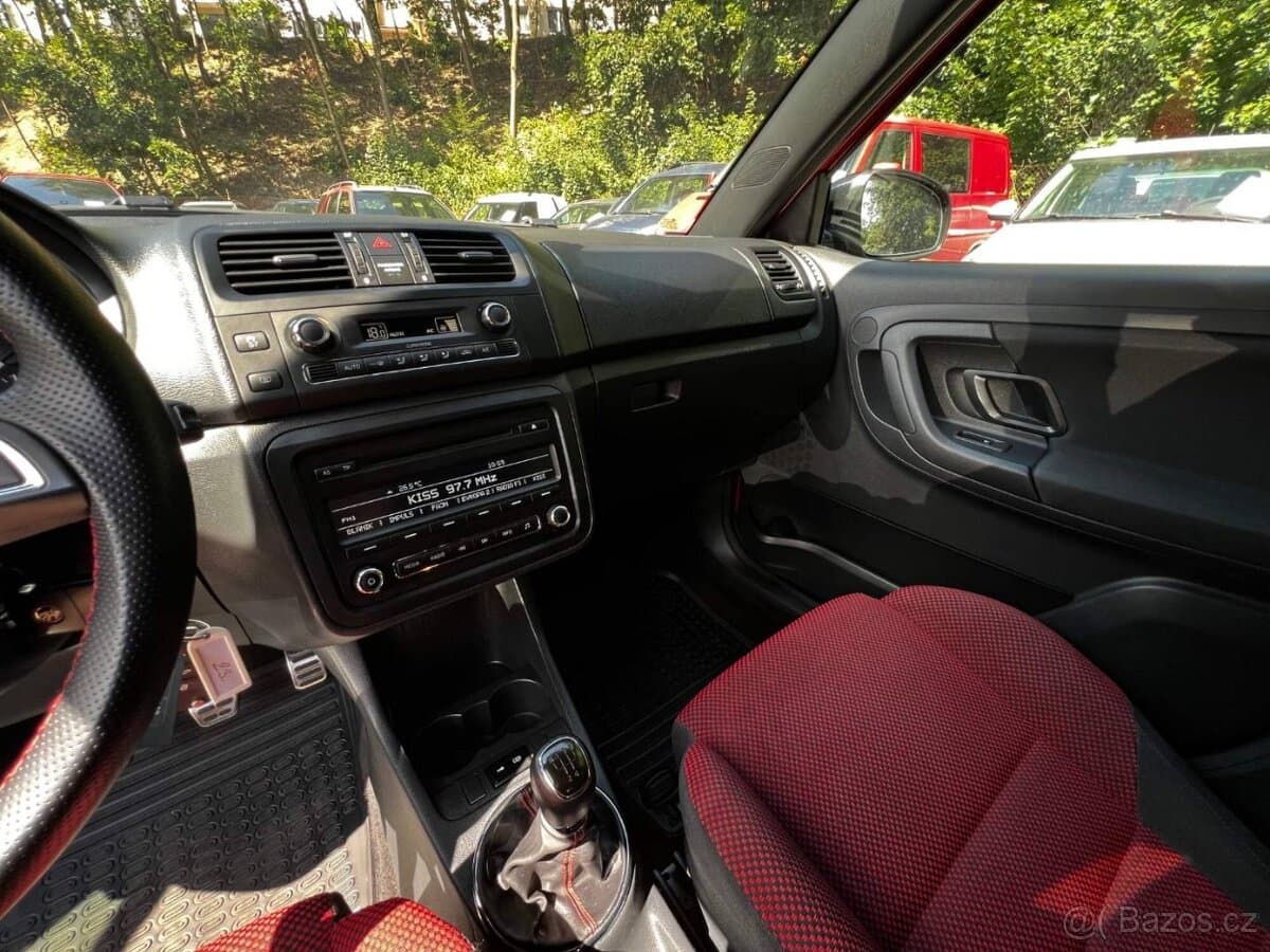 2014 Škoda FABIA - 15