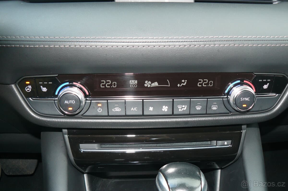 2018 Mazda 6 - 15