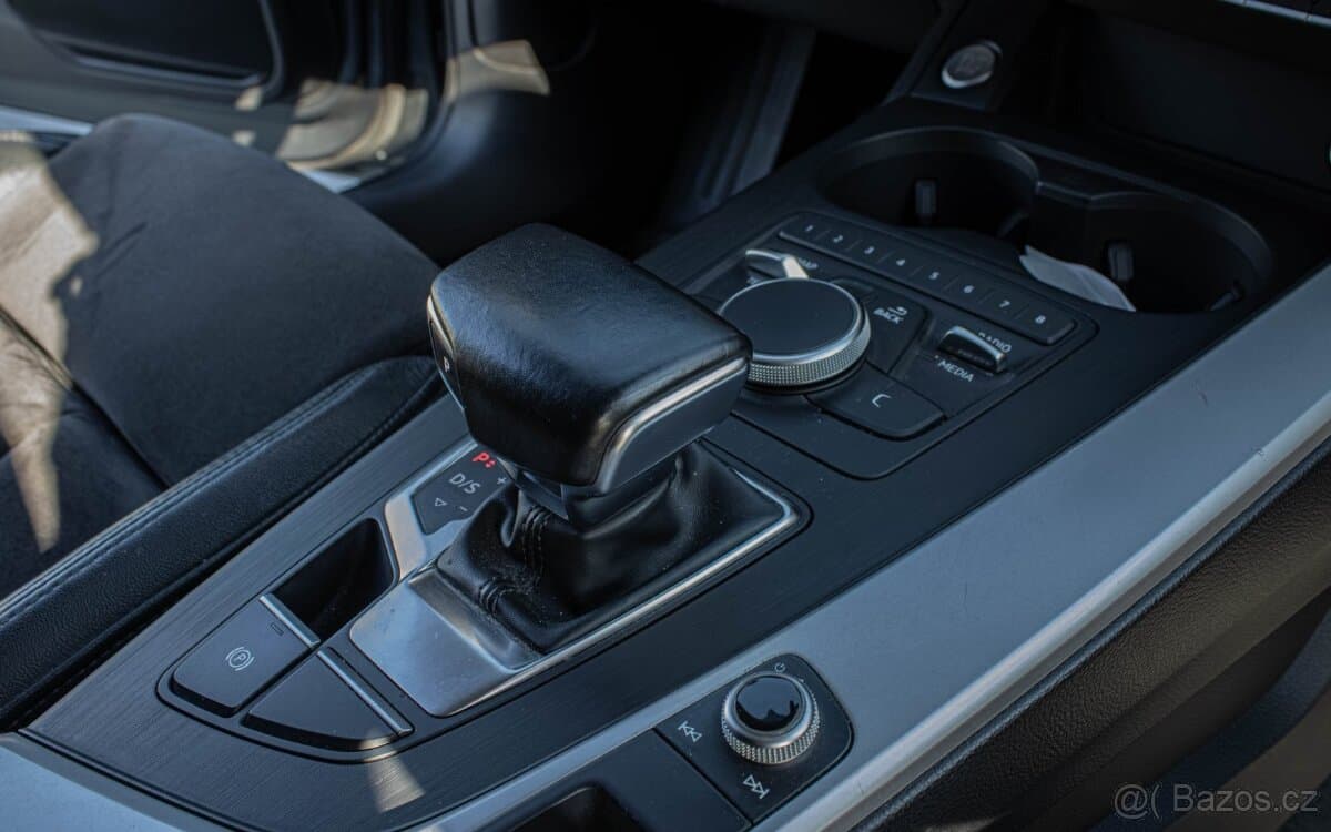 2016 Audi A4 - 15