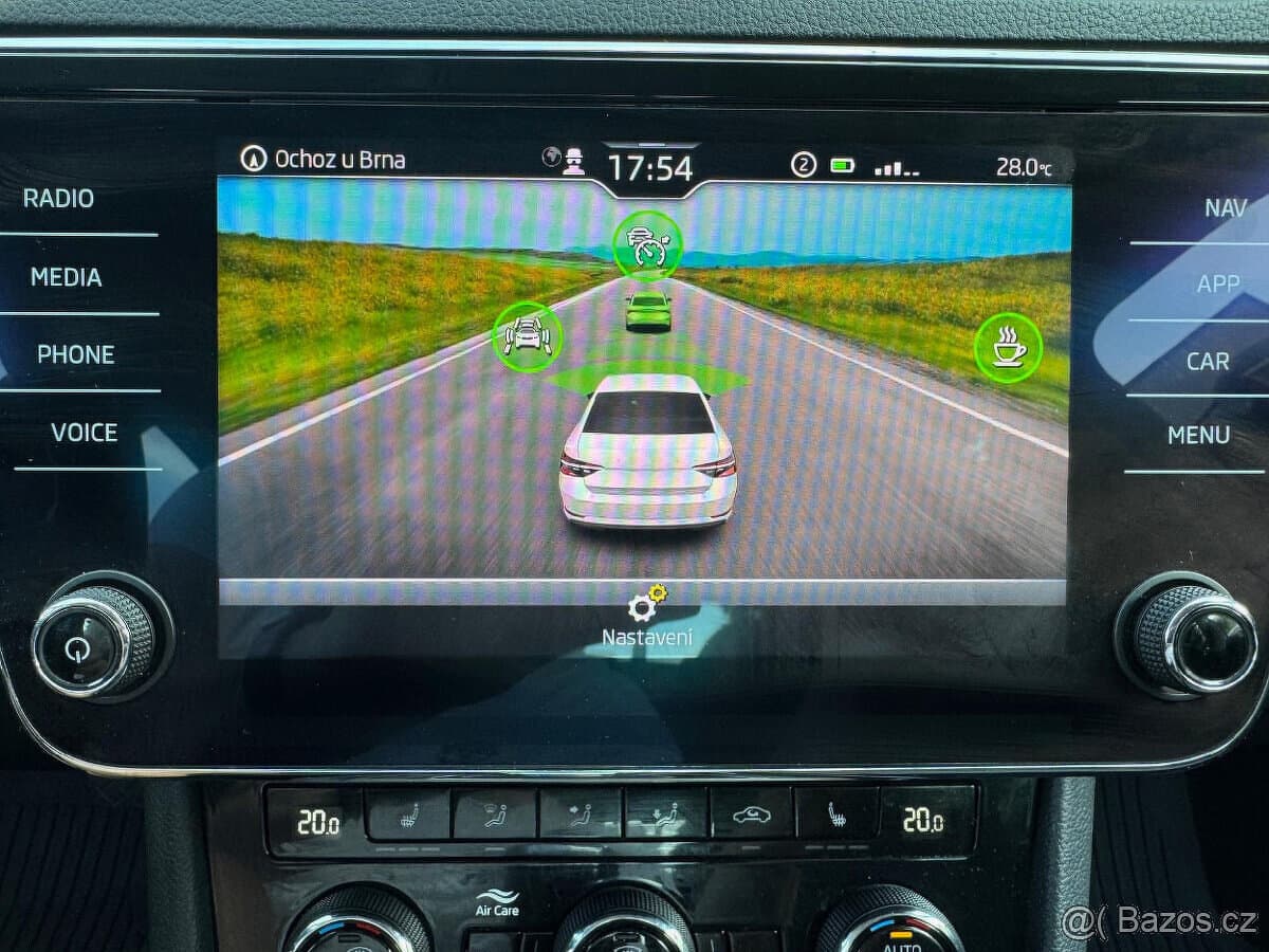 2021 Škoda SUPERB - 15