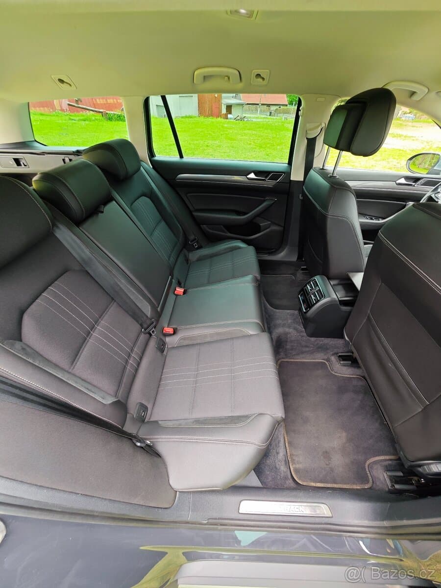2016 Volkswagen PASSAT - 15