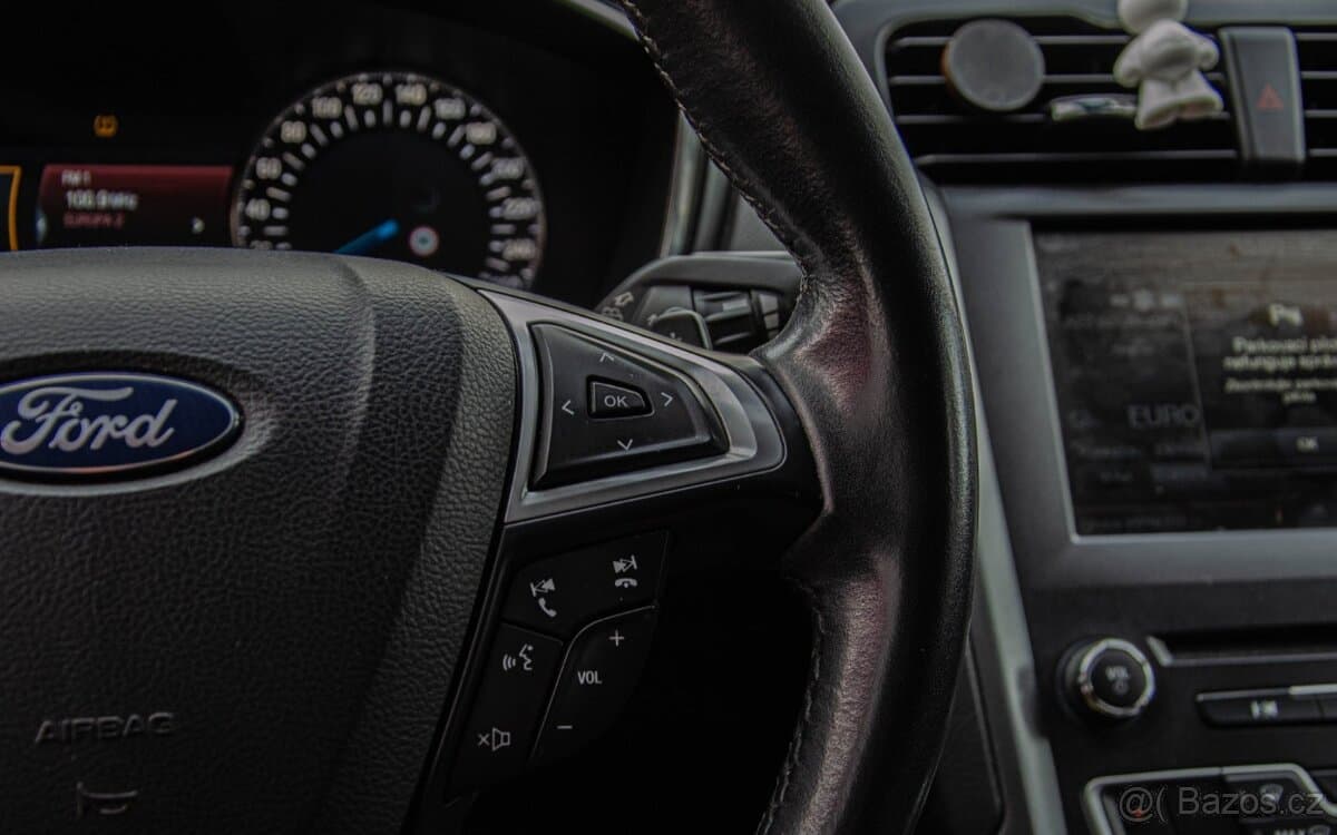 2015 Ford MONDEO - 15