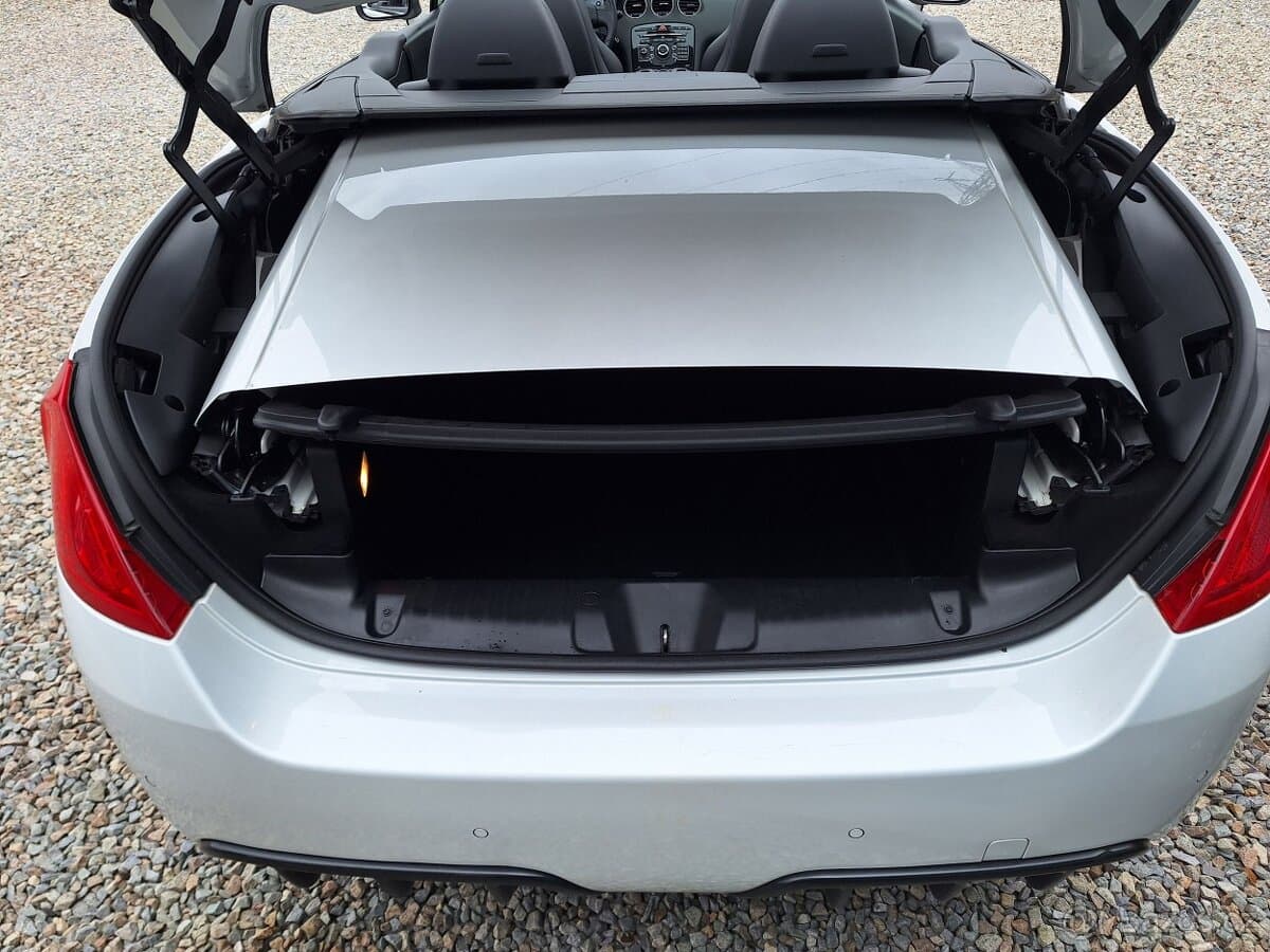 2012 Peugeot 308 - 15