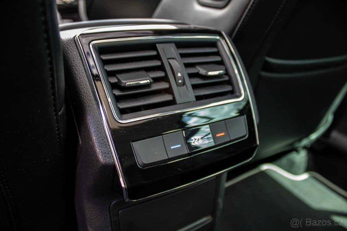 2018 Škoda SUPERB - 15
