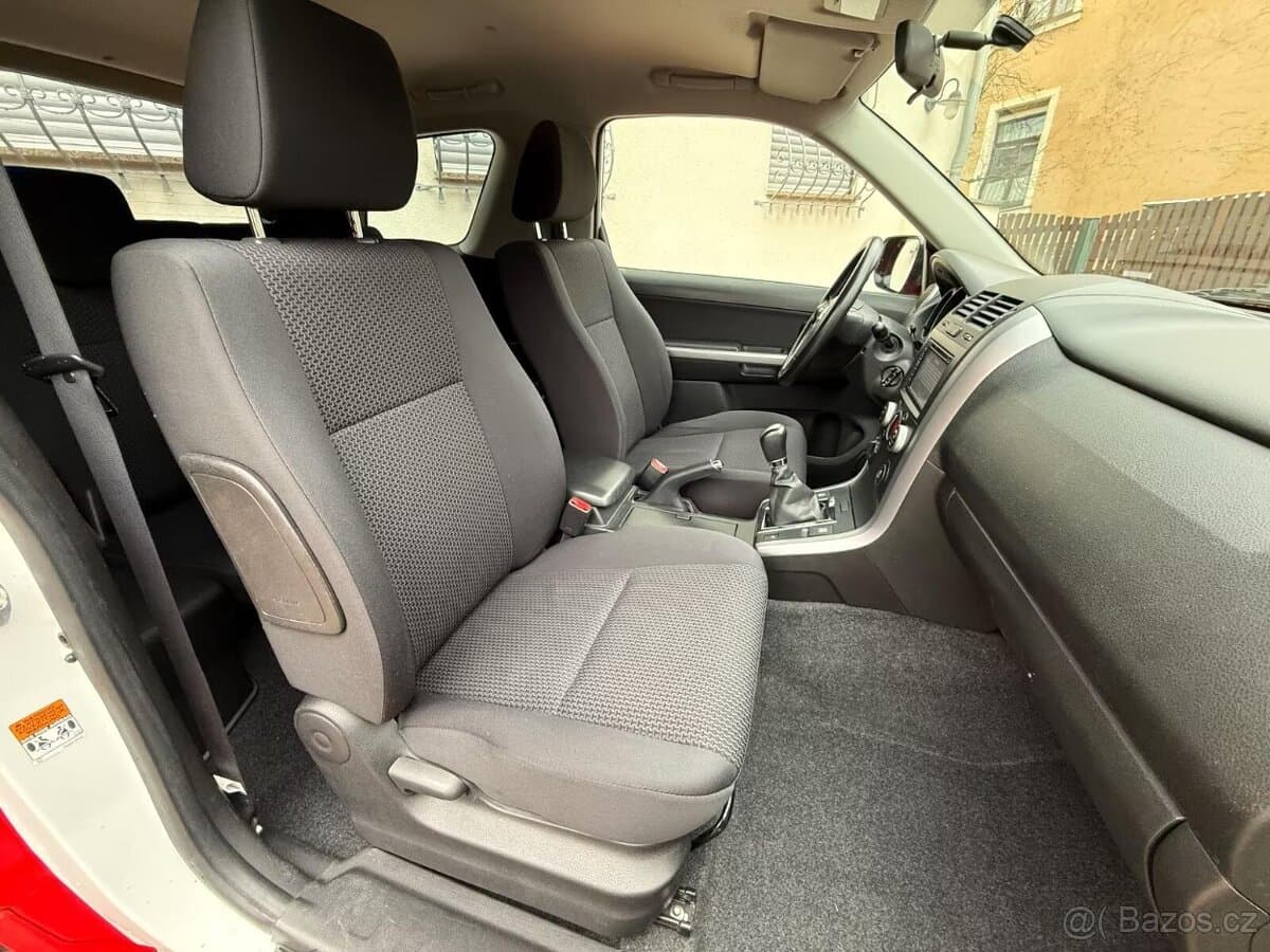 2014 Suzuki GRAND - 15