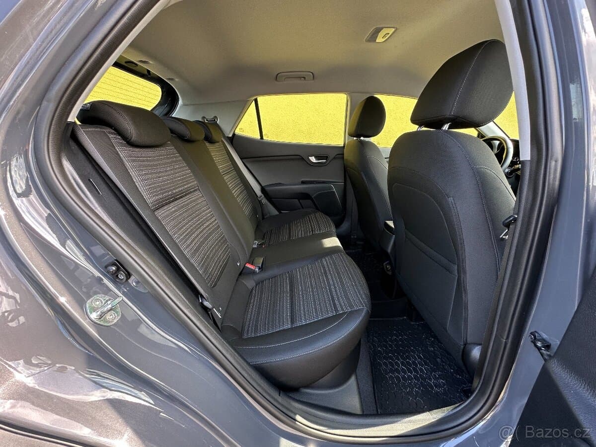 2021 Kia STONIC - 15