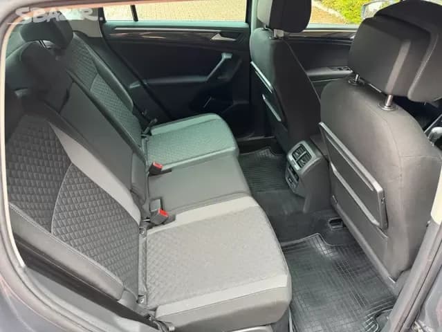 2018 Volkswagen TIGUAN - 15