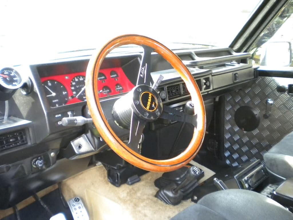 Nissan PATROL - 15