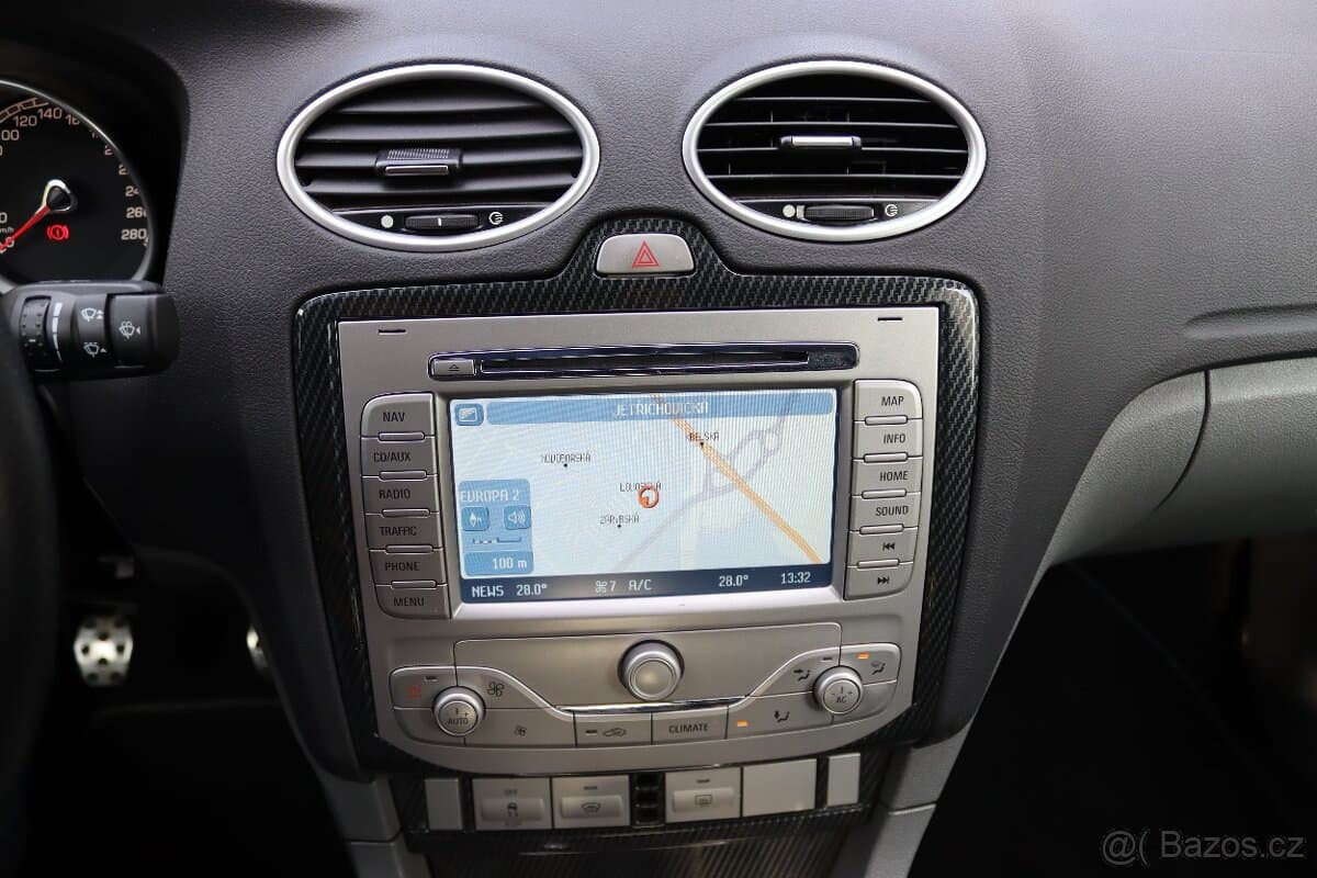 2009 Ford FOCUS - 15
