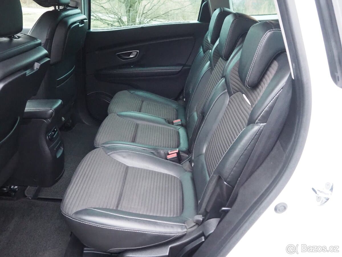 2018 Renault SCENIC - 15