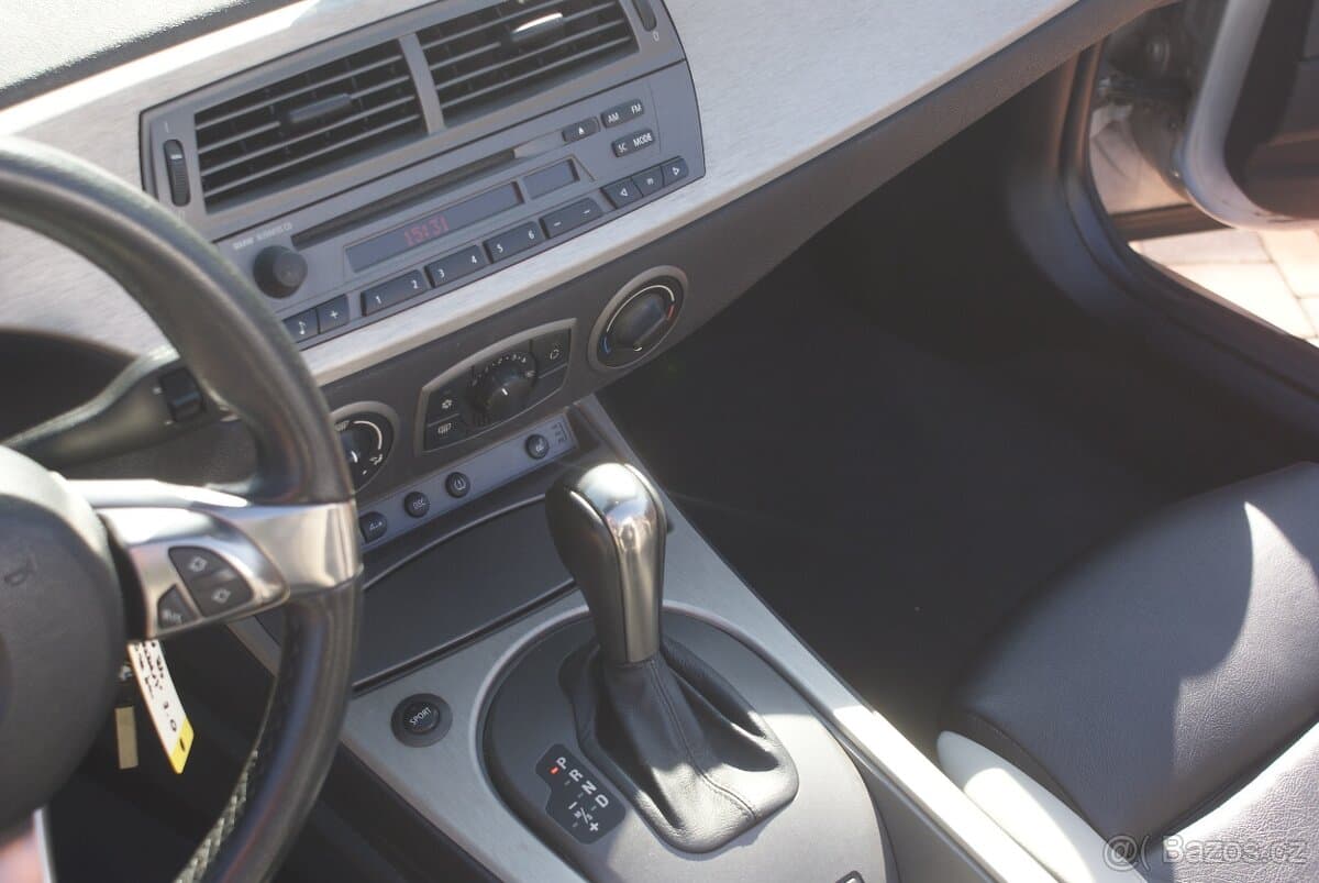 2004 BMW Z4 - 15